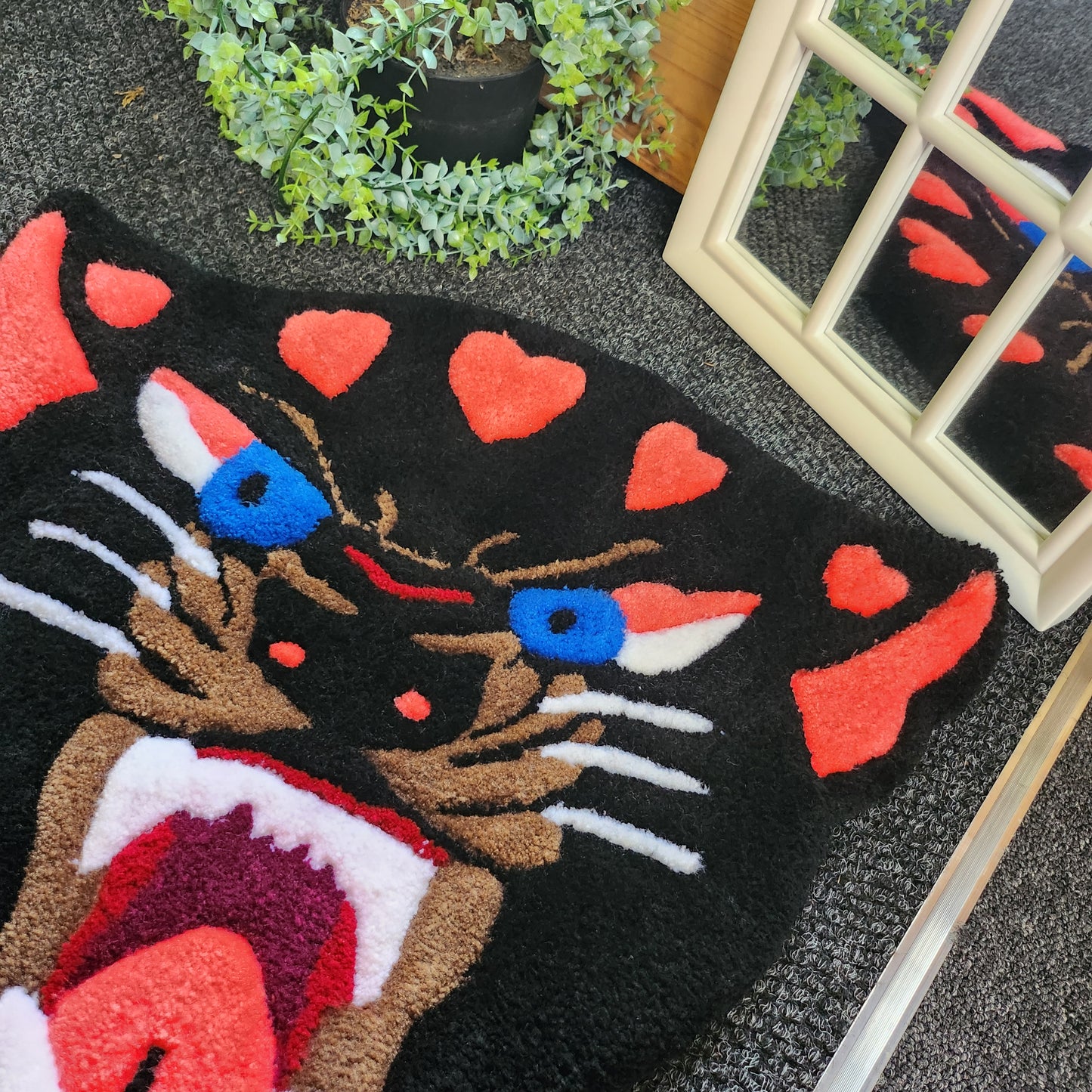 Handmade Panther Heart Rug - Tufted Panther Wall Hanging