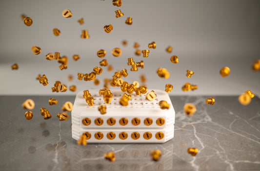 The 134-Screw “Annoying” Gift Box – the most entertaining way to give a gift