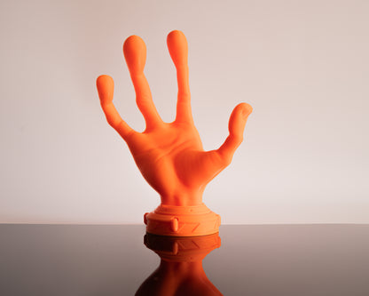 4 Finger Alien 3D Printed Controller Holder – Unique Sci-Fi Gamer Display Stand
